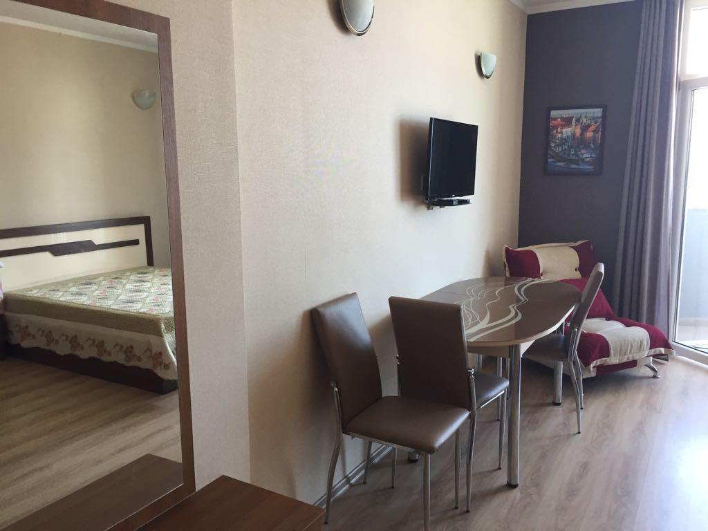 Apartments In Batumi With Sea View Buitenkant foto