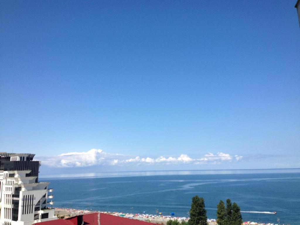 Apartments In Batumi With Sea View Buitenkant foto